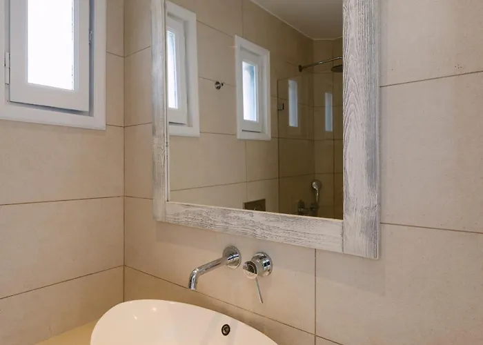 Lejlighed Victoria & *