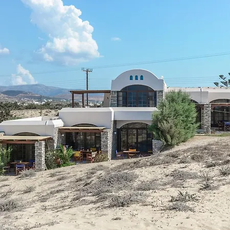 Victoria & アパート ミクリ・ヴィグラ