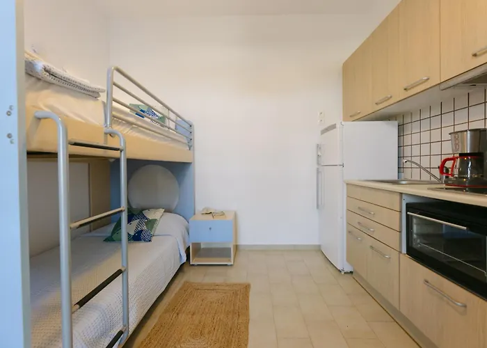 Victoria & Appartement Mikri Vigla