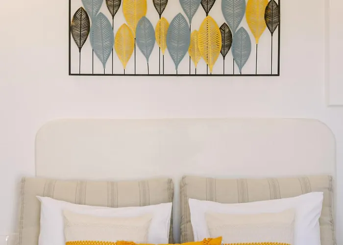 Victoria & Appartement Mikri Vigla