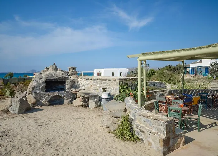 Victoria & Appartement Mikri Vigla